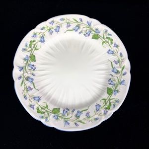 Vtg Shelly Fine Bone China Harebell 8 in Salad Plate Blue Bell Flowers Excellent